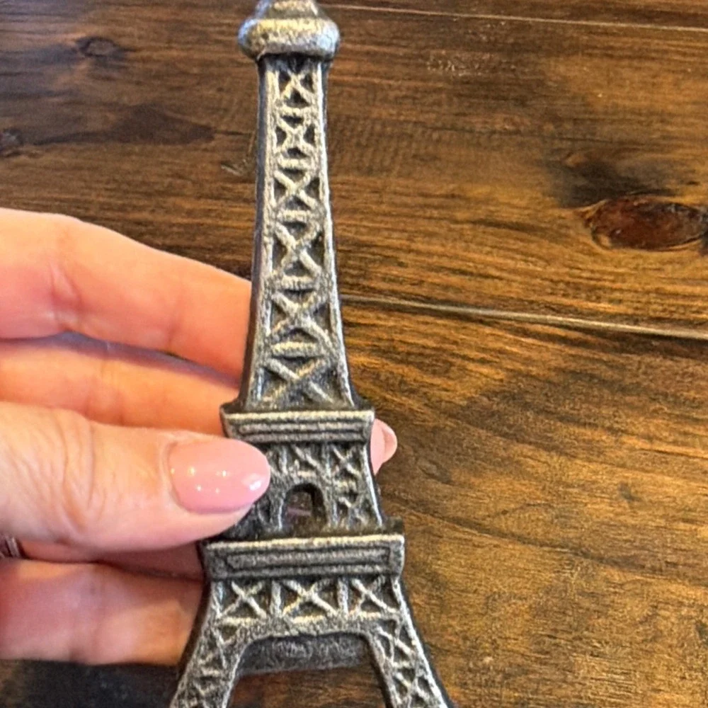 Small Cast Metal Eiffel Tower Beer Bottle Opener‎ Handheld Paris Decor